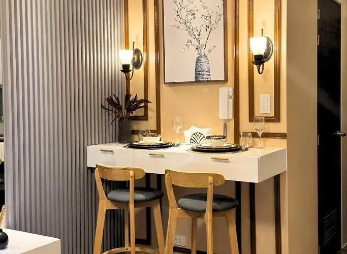 Crib2go Dolce Vista With Skyline View Apartment *