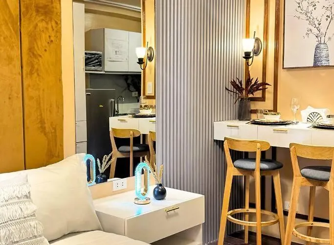 Crib2go Dolce Vista With Skyline View *